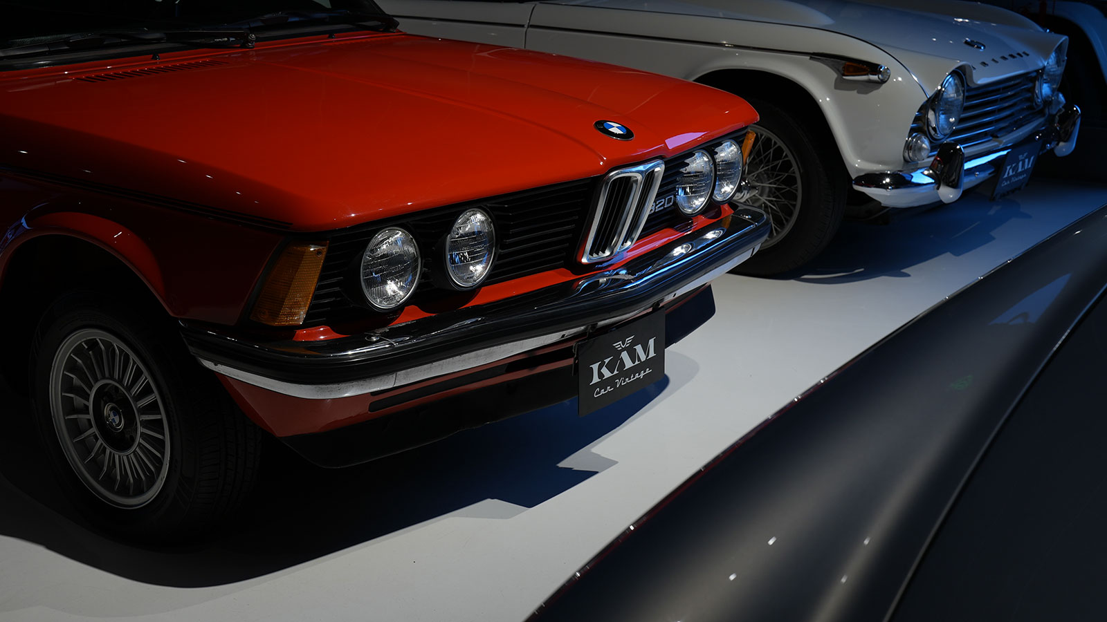 KAM Car Vintage showroom plates on classic cars